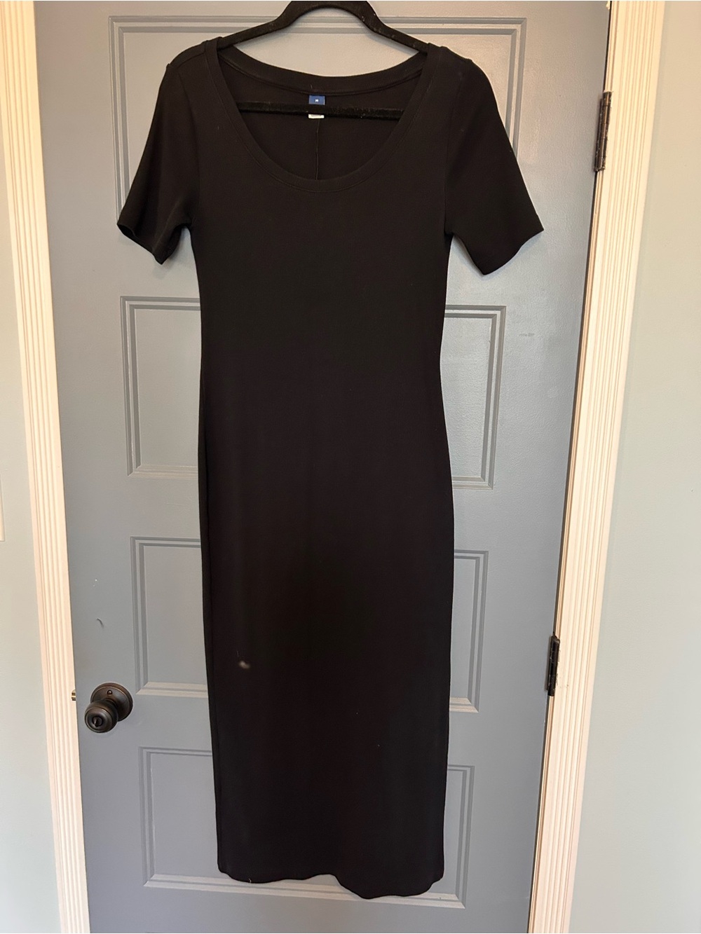 Old Navy Ribbed Black Scoop Neck Midi Dress